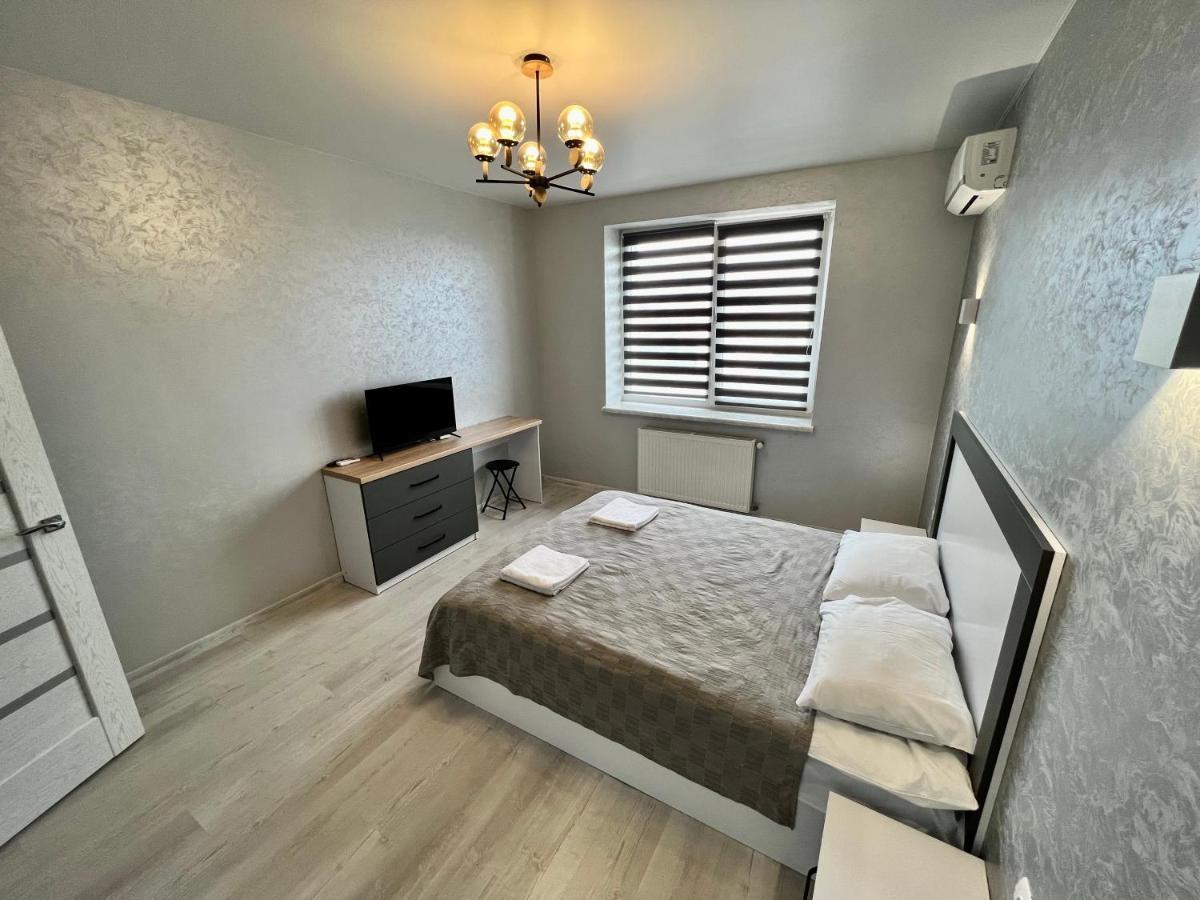 Apartment For You Ivano-Frankivsk Luaran gambar