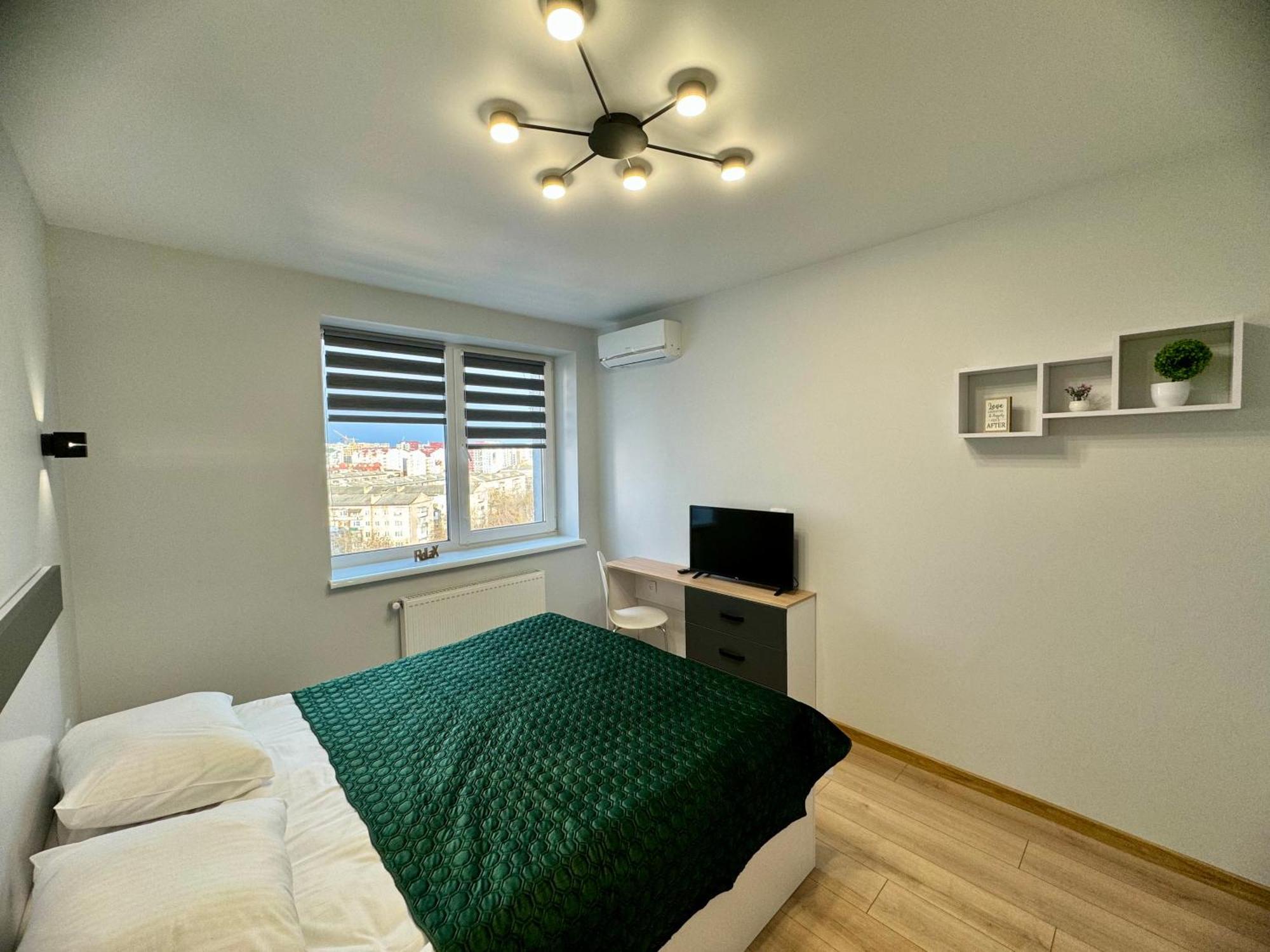 Apartment For You Ivano-Frankivsk Luaran gambar